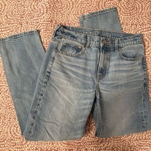 American Eagle Outfitters super high rise ankle straight, size 2, medium wash
